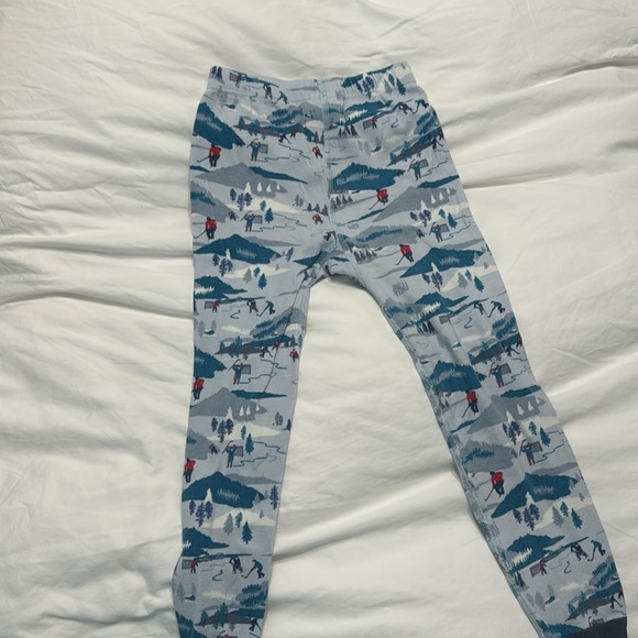 Hanna Andersson Winter Pajamas Sz 6-7 - Picture 4 of 6